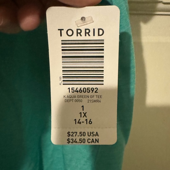 Torrid girlfriend signature Jersey V-Neck tee - Picture 3 of 6